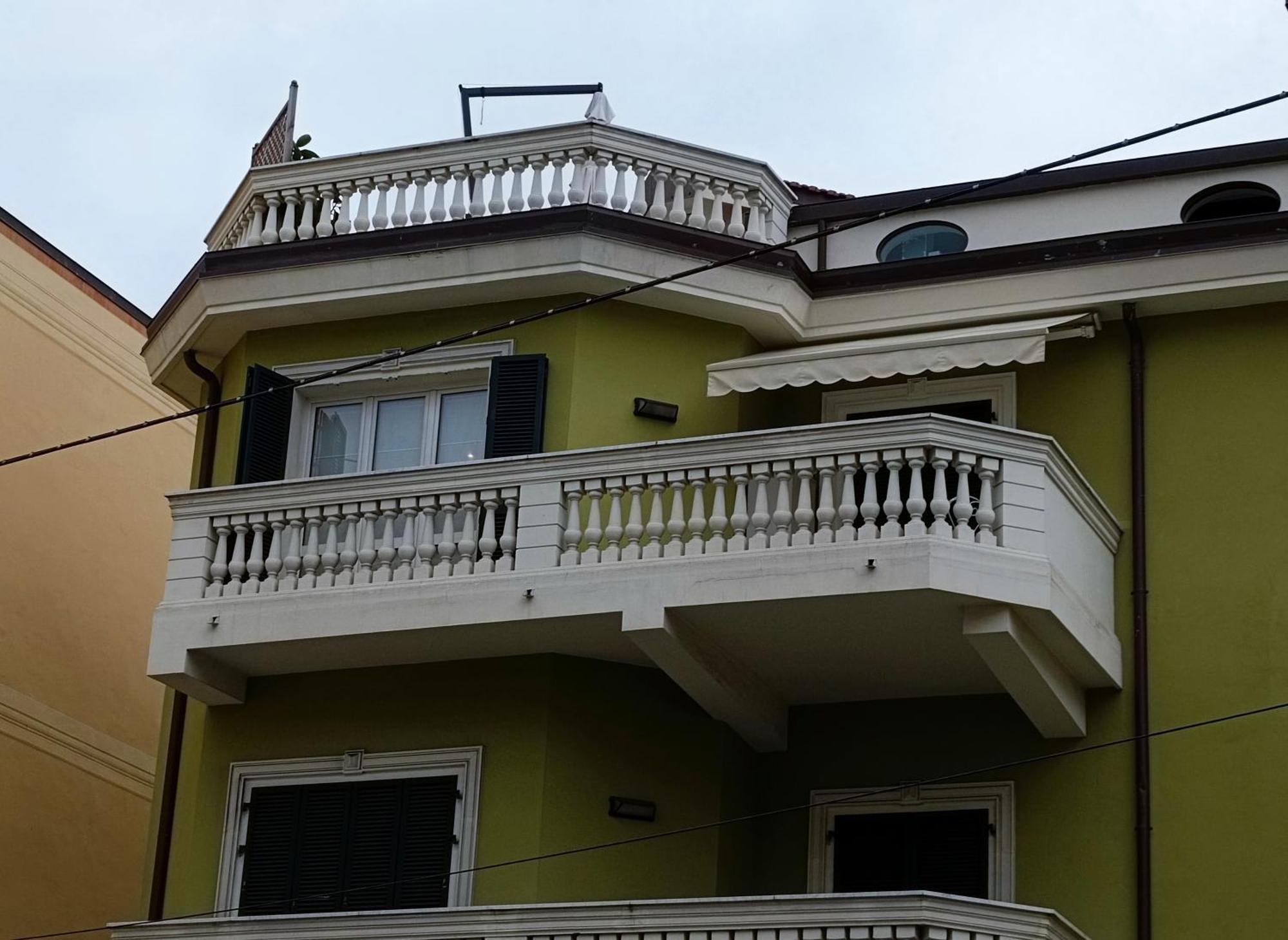 Carlo'S Lf2.17-Sanremo Centro-La Maison Del Corso- Exterior foto